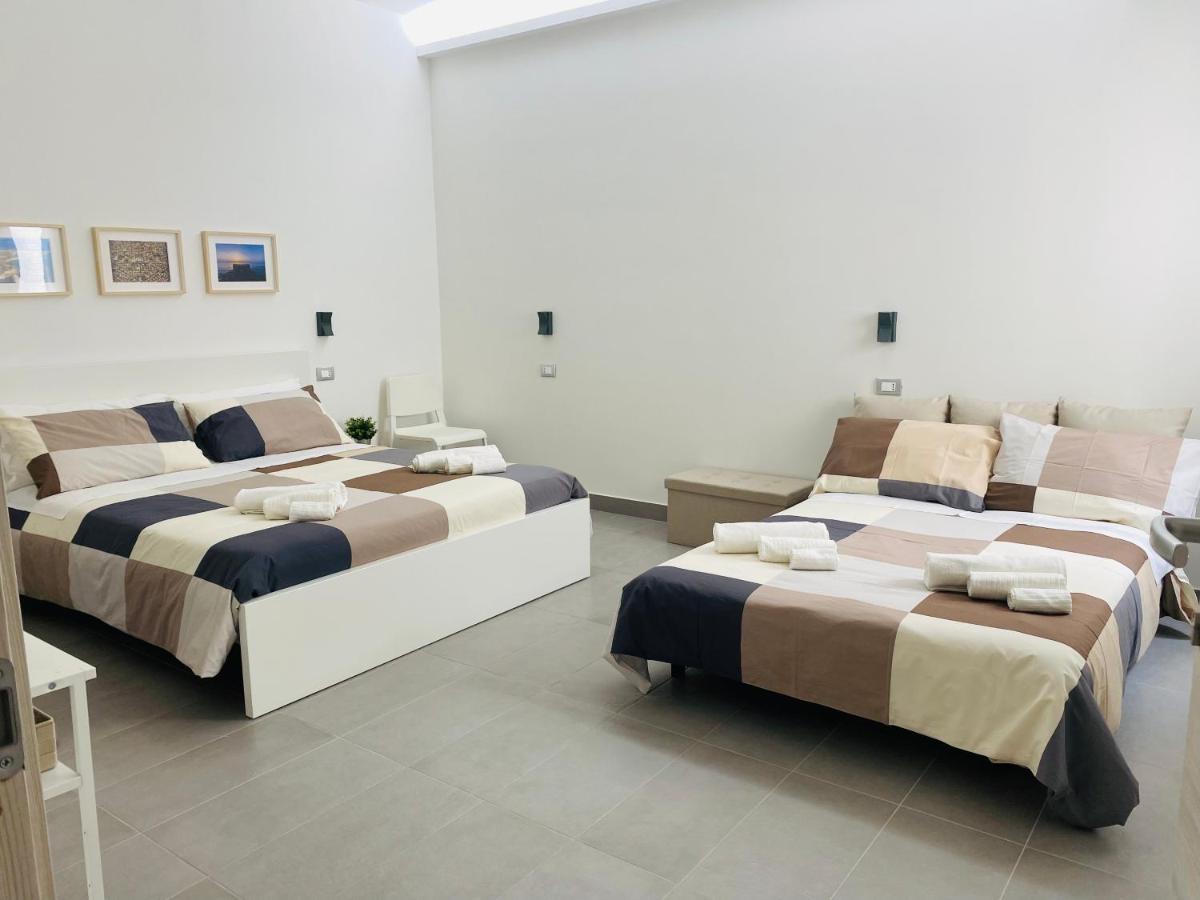 Sicilian Rooms Avola Bagian luar foto